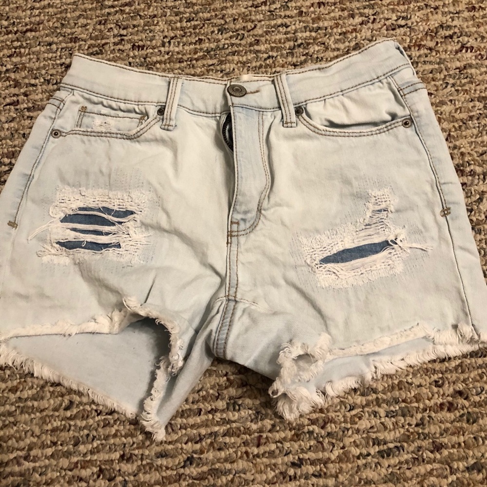 MUDD frayed jean shorts